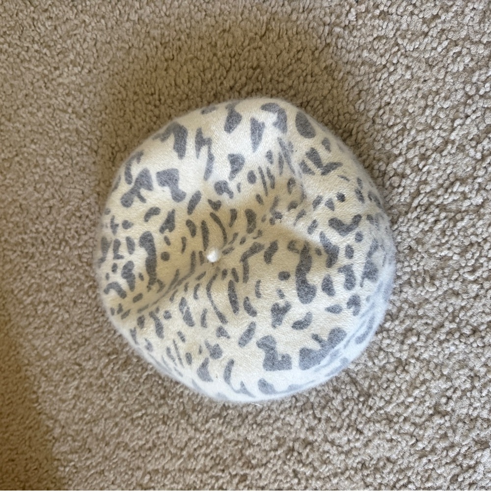 animal print beret hat